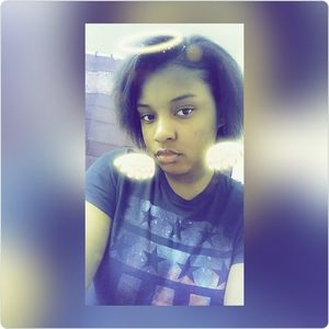 Meet your Posher, Kaydee